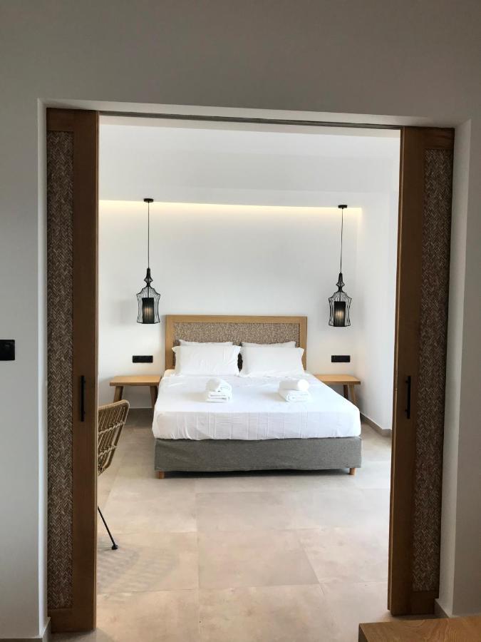Blue Sea Suites Tsoútsouros Exteriér fotografie