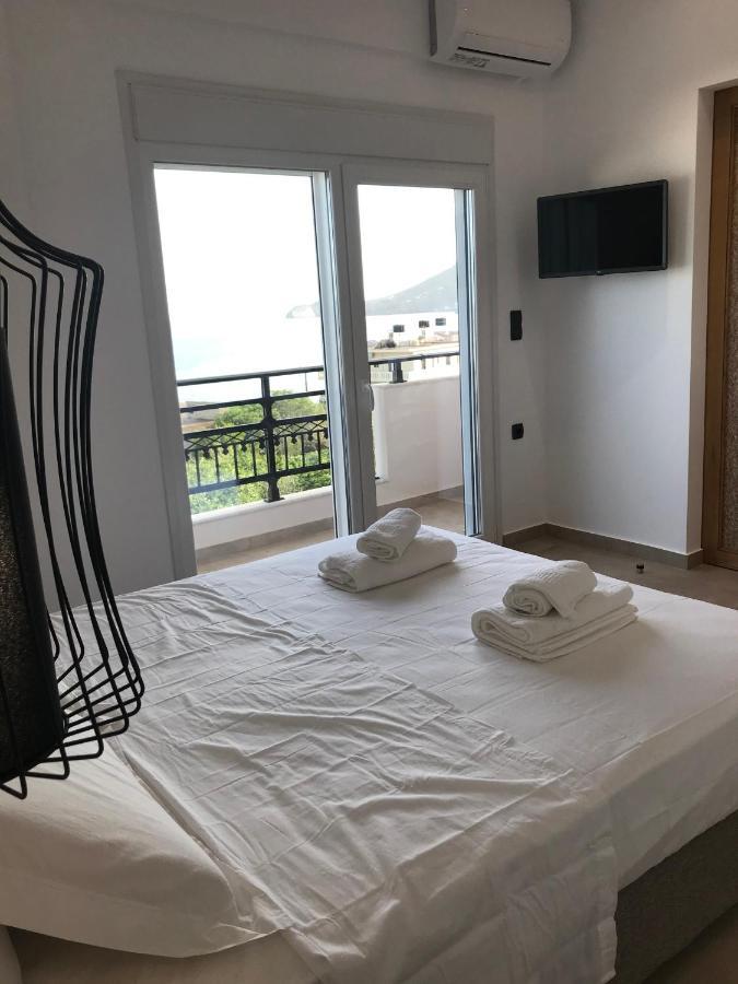 Blue Sea Suites Tsoútsouros Exteriér fotografie
